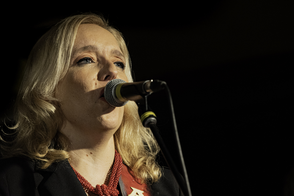Vanesa Harbek, 
