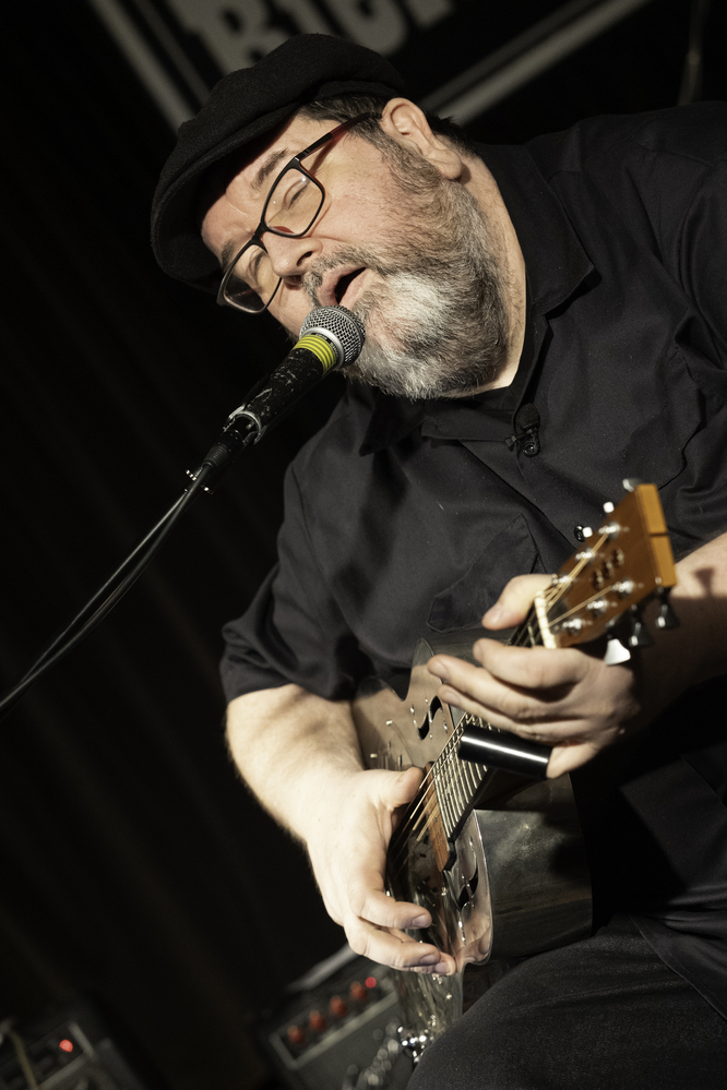 Michael van Merwyk,
