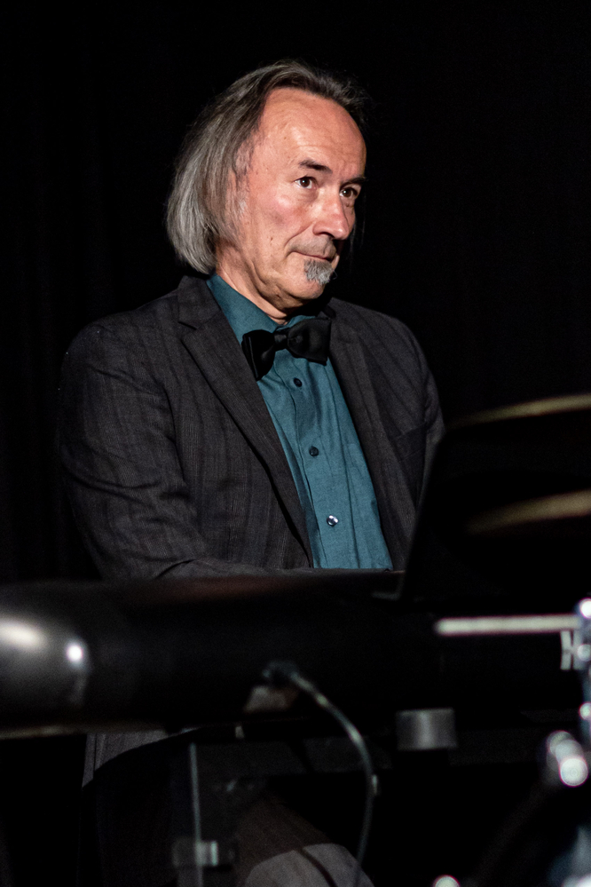 Christian Jung,
