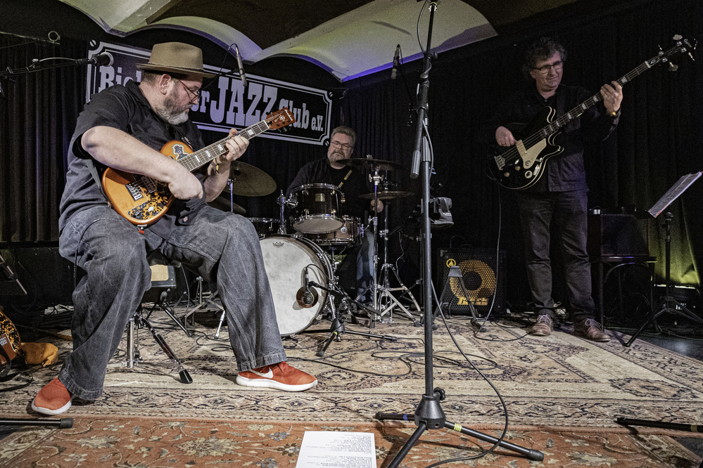 Michael van Merwyk , Oliver Geselbracht, Oliver Spanuth, 

