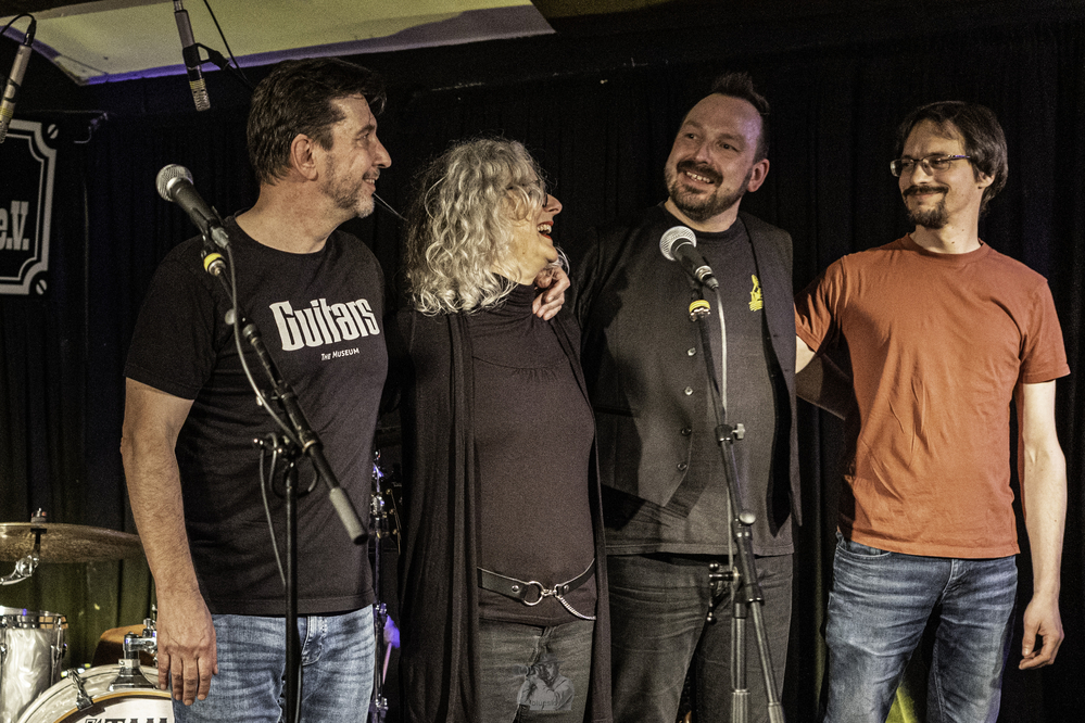 Johannes Böhm, Stefan Schön, Carola Thieme, Jochen Volpert, 
