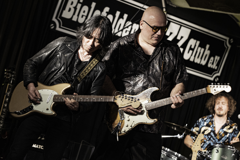 Mar Todani, Philippe Fernandez, 
