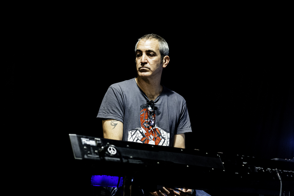 Mike Lattrell, 
