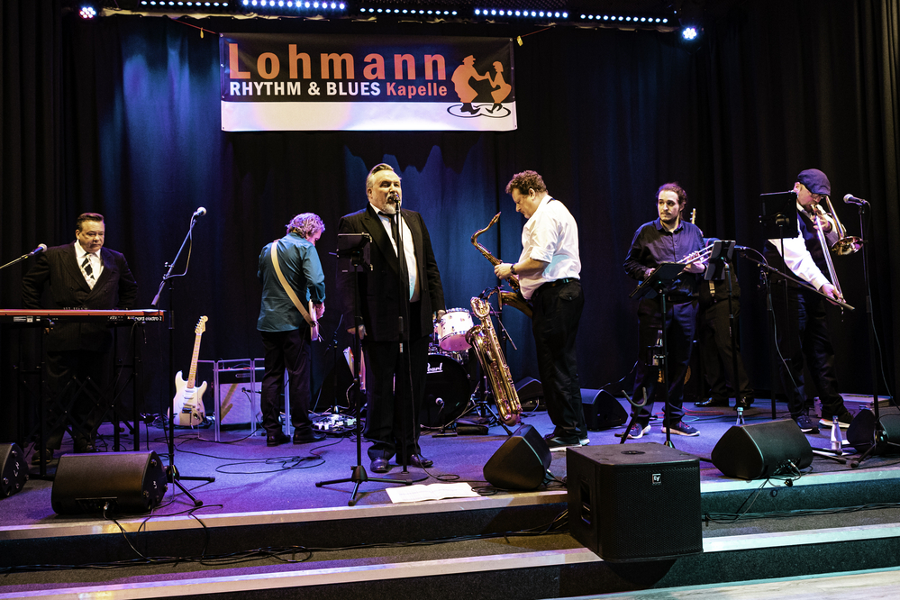 Sven Uhrmann , Oliver Röhrscheid , Matthes Lohmann, Aaron Haug, Holger Kleyer,  
