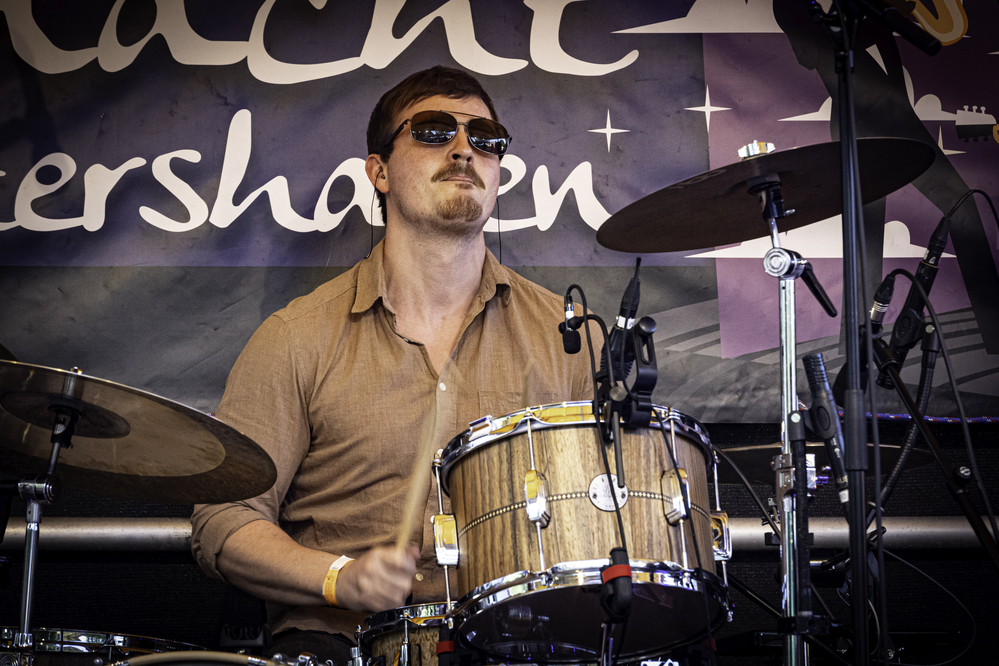 Aaron McLaughlin, 
