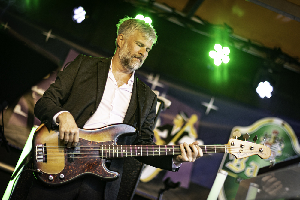 Andy Tolman , 
