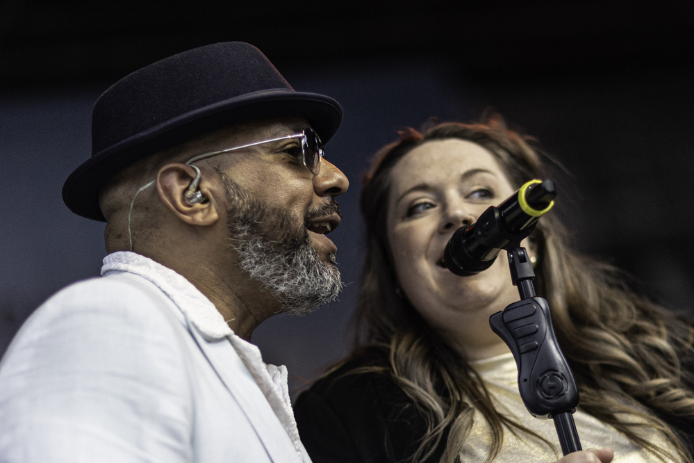 Warren Benson , Sonja Feldbauer , 

