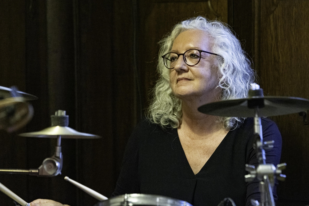  Ellen Hildebrandt, 
