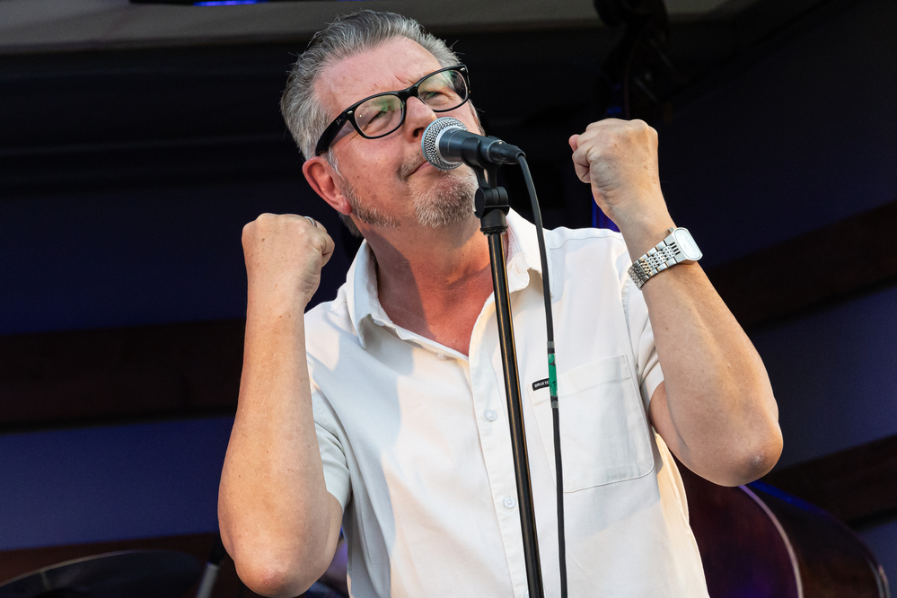 Dieter Kropp, 
