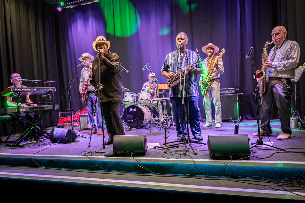 Eb Davis,  Nina Davis, Benjamin Perkoff , Willie Pollock, 
