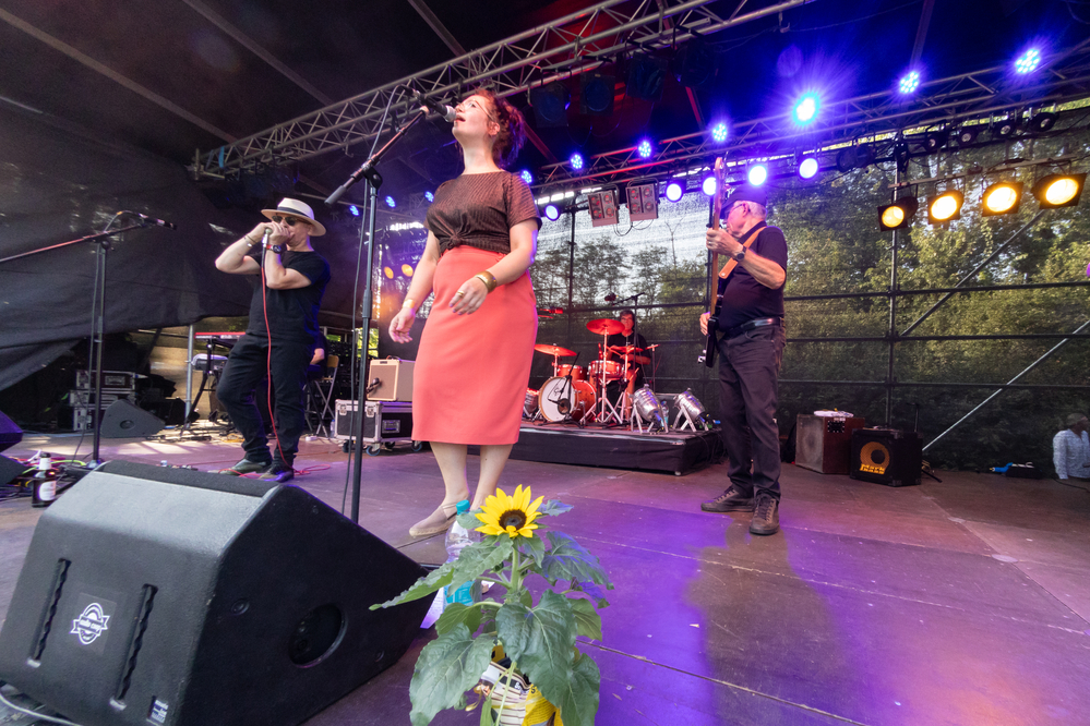 Loes Jongerling, Mich Buschman, Marcel Poeze , Simon Bullock, 
