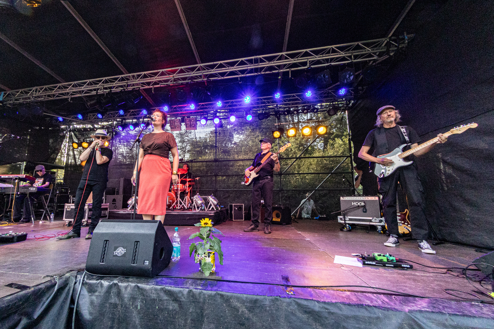 Loes Jongerling, Mich Buschman, Marcel Poeze , 
