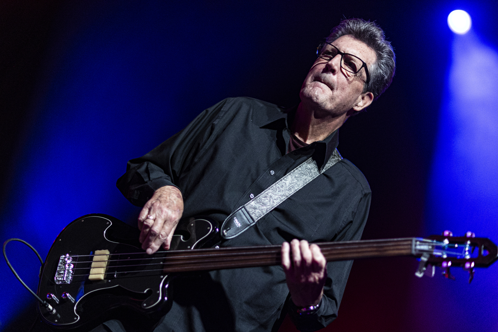 Bill Stuve, 
