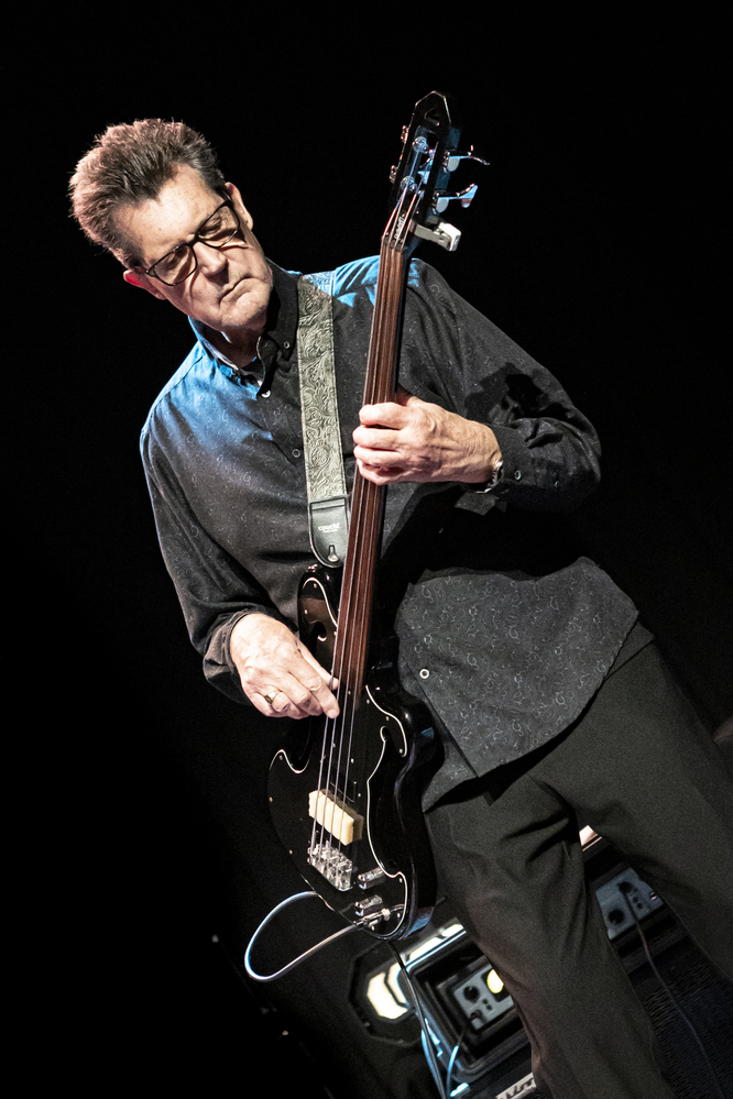 Bill Stuve, 
