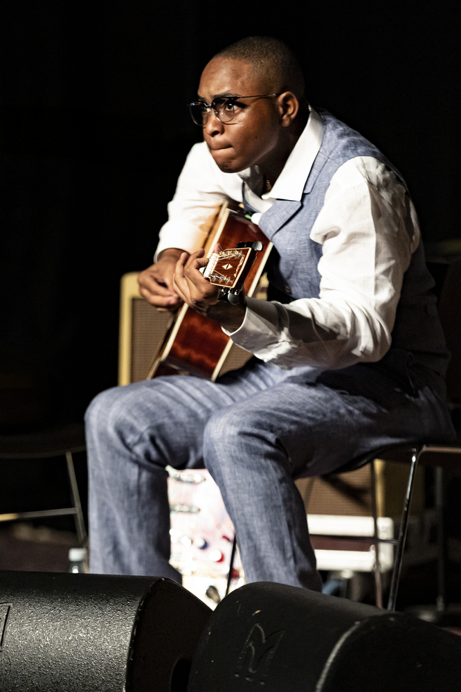 Harrell Davenport, 
