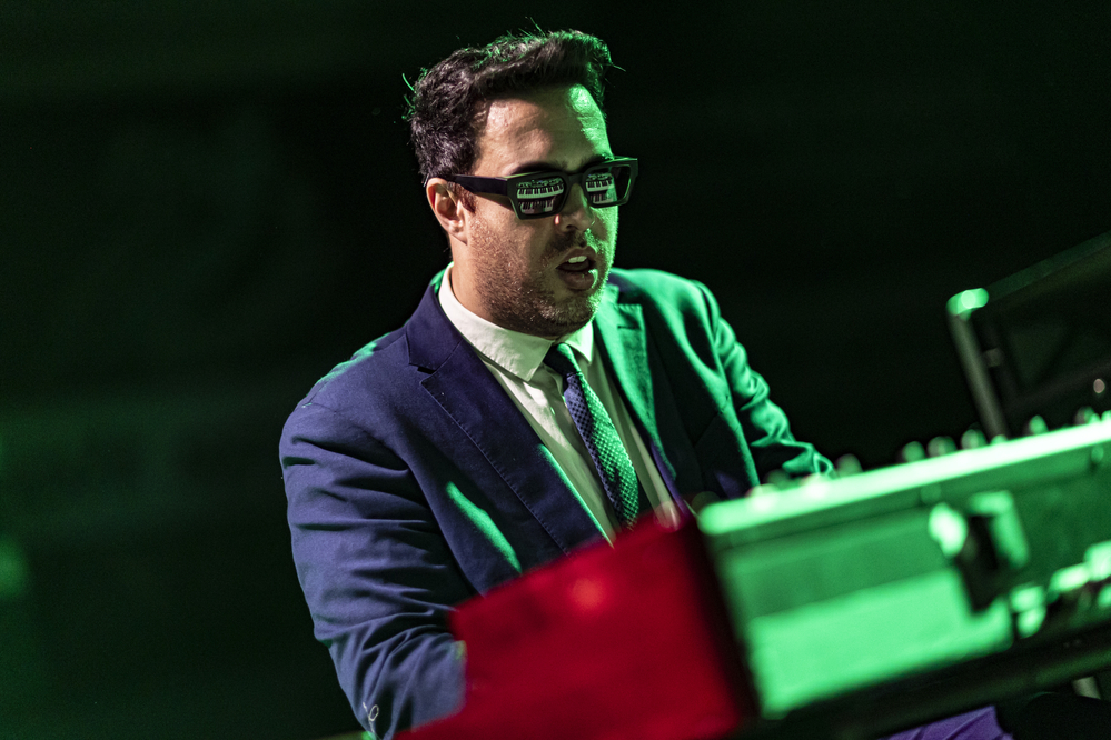 Flávio Naves, 
