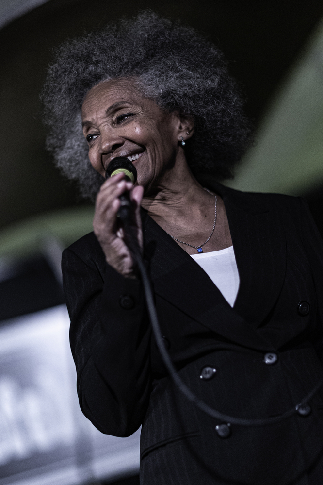 Sydney Ellis, 

