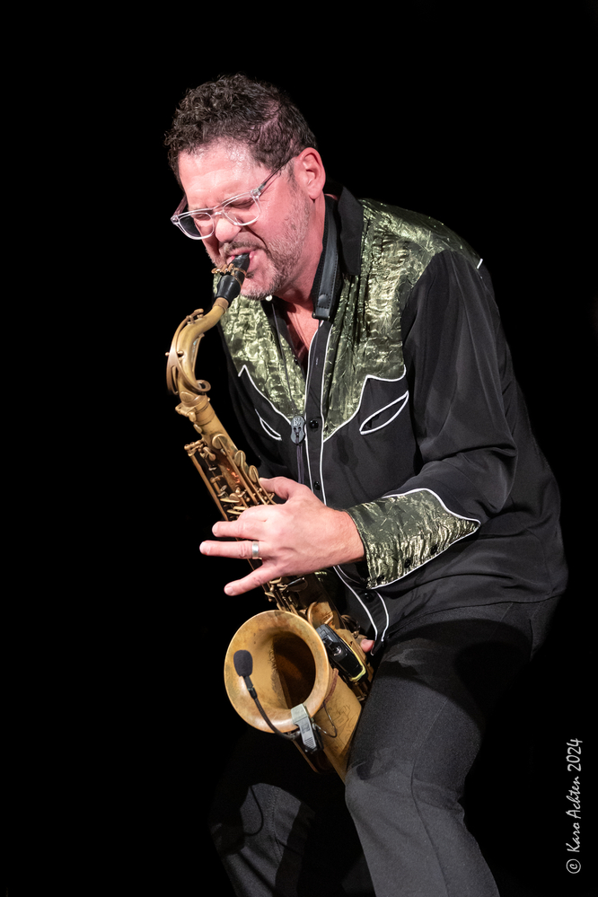 Sax Gordon Beadle, 
