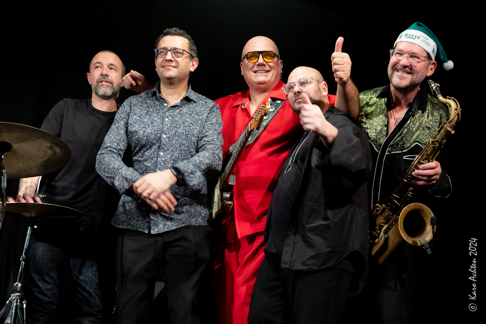 Guillaume Destarac, Lamine Guerfi,  Phil Fernandez, Rachid Guissous, Sax Gordon Beadle, 
