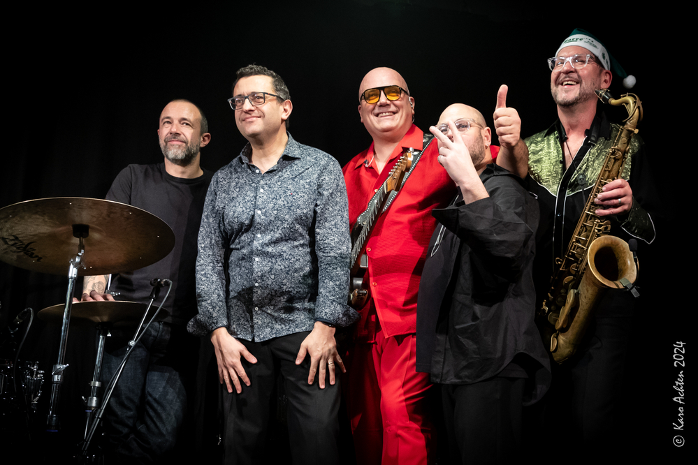 Guillaume Destarac, Lamine Guerfi,  Phil Fernandez, Rachid Guissous, Sax Gordon Beadle, 
