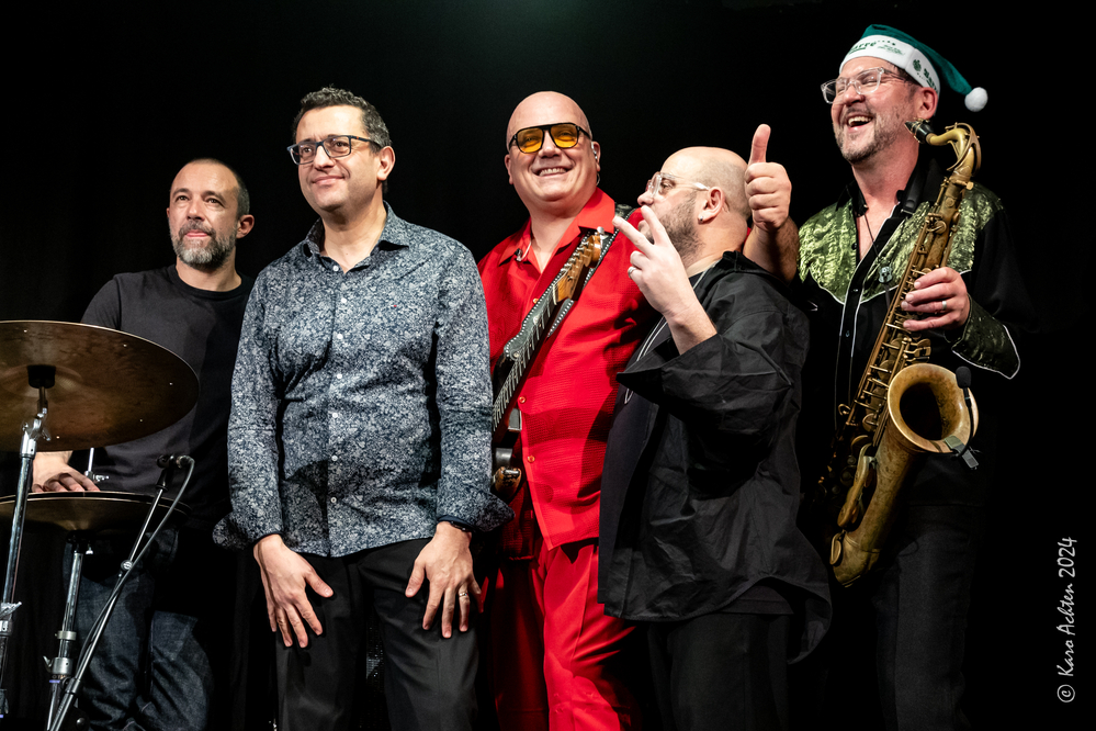 Guillaume Destarac, Lamine Guerfi,  Phil Fernandez, Rachid Guissous, Sax Gordon Beadle, 
