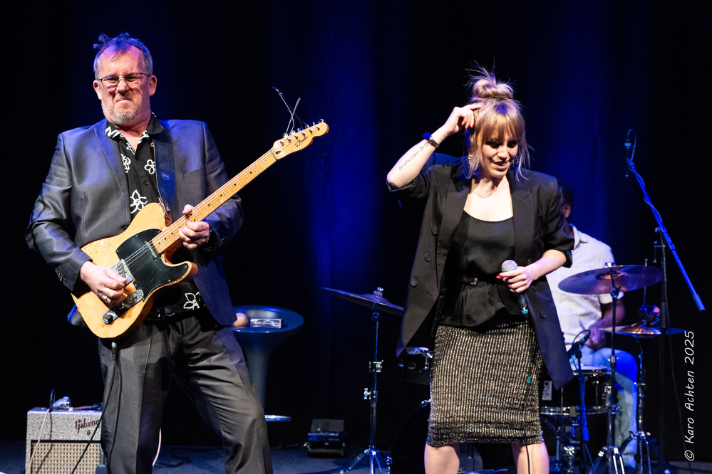 Jan Hirte, Txako Jones, 
