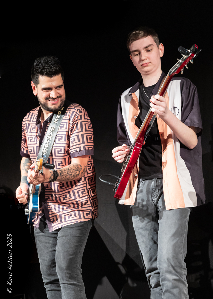 Jose Ramirez, Adrian Meyer, 
