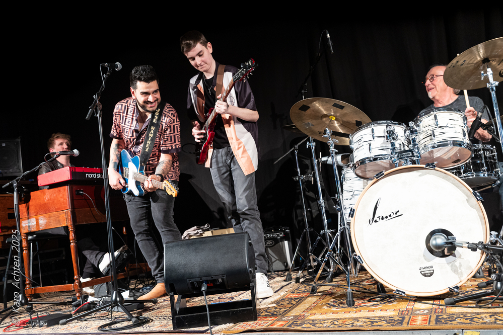 Matthijs Daniel, Jose Ramirez, Adrian Meyer, Alain De Re, 
