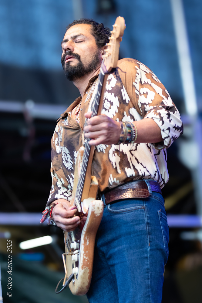 Diego Higueras, 
