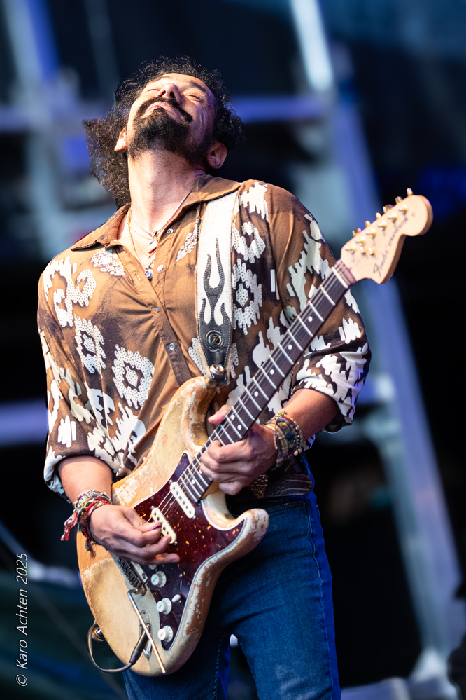 Diego Higueras, 
