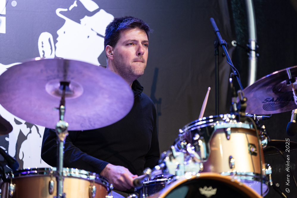 Joao Cunha, 
