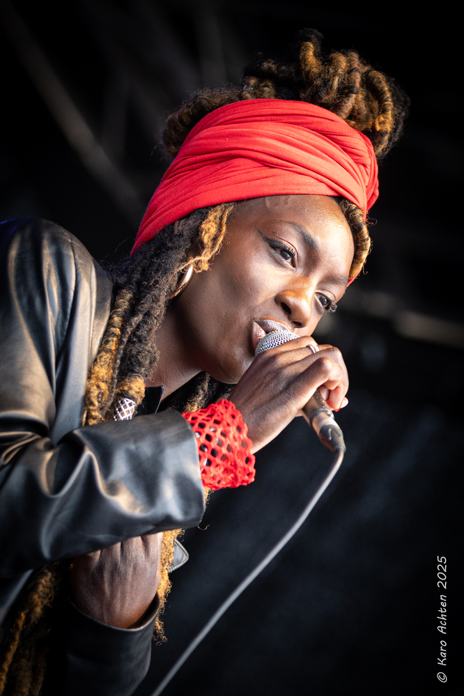 Adama Janlo, 
