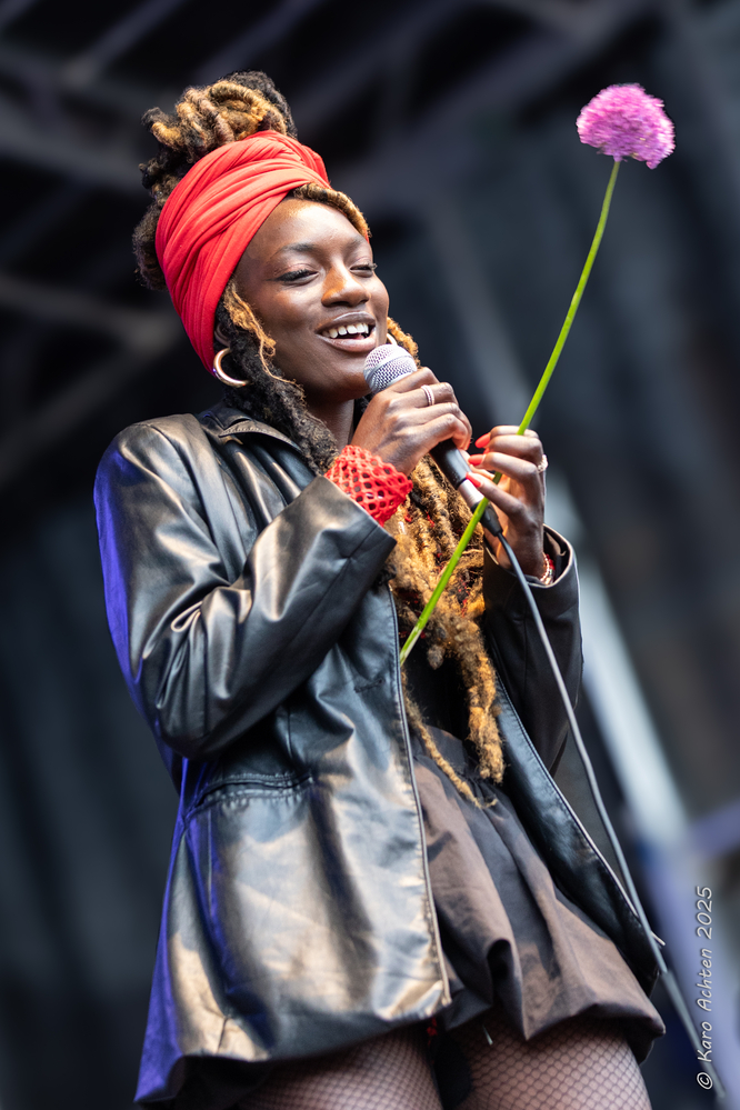 Adama Janlo, 
