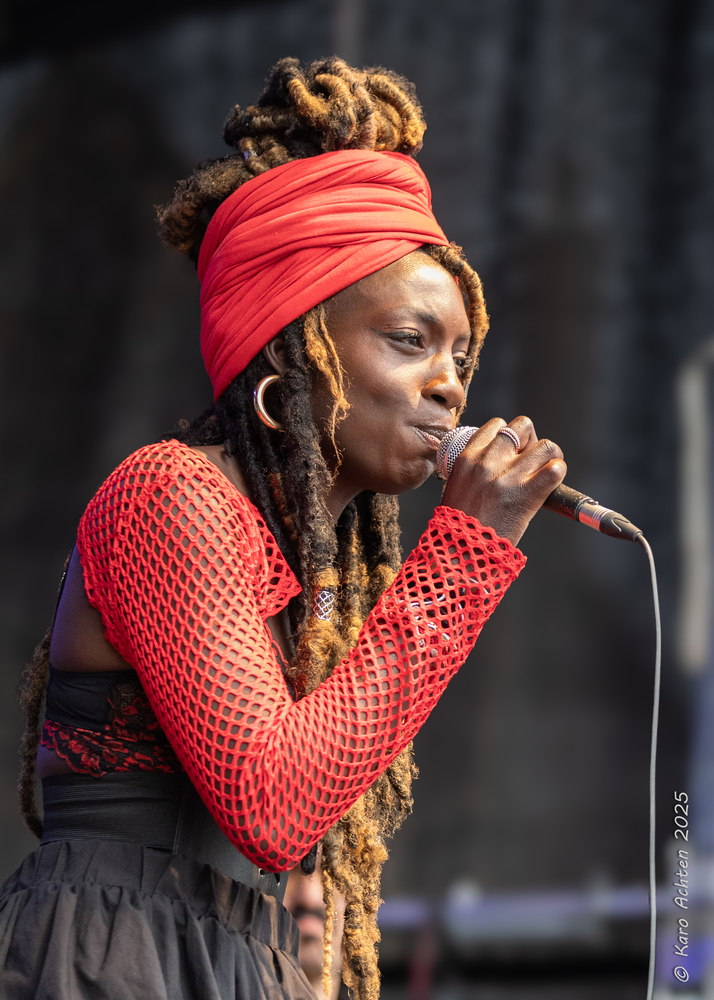 Adama Janlo, 

