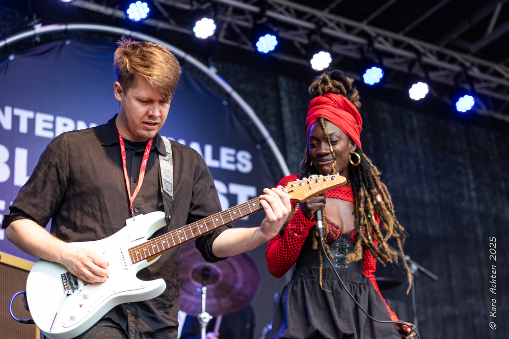 Håvard Haugland, Adama Janlo, 
