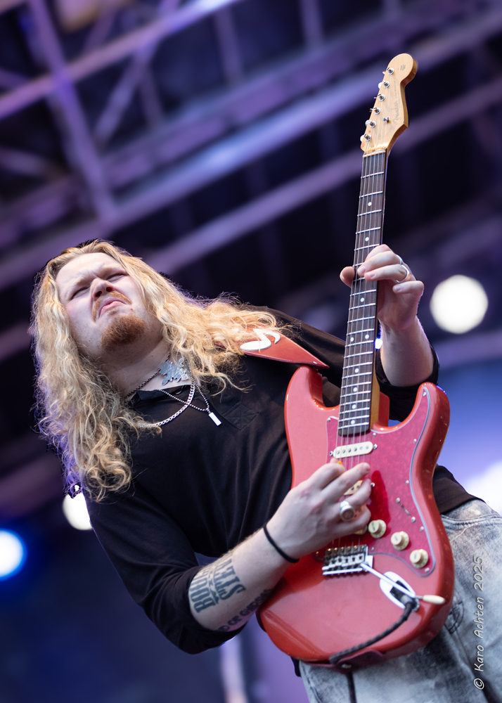 Edvin Öström, 
