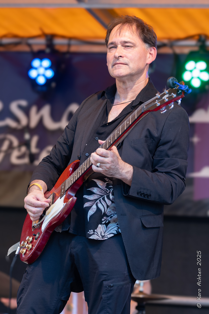 Johnny Burgin II, 
