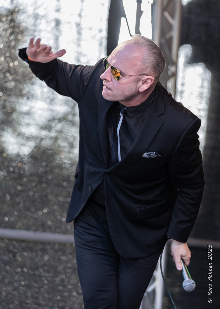 Tommy Moberg, 
