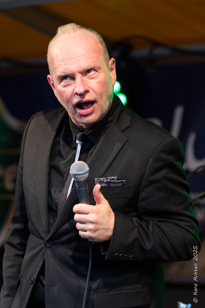 Tommy Moberg, 
