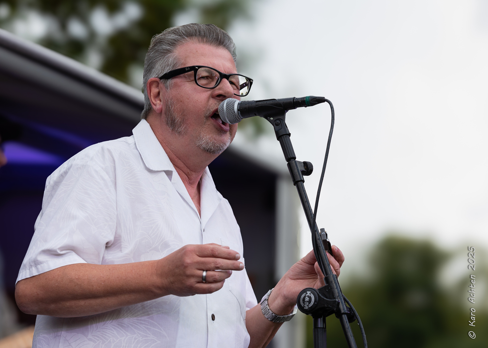 Dieter Kropp, 
