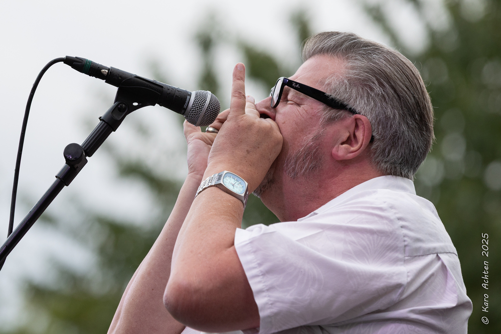 Dieter Kropp, 
