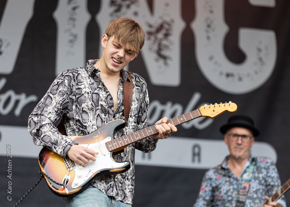 Luca Holkenborg, Jules van Bussel, 

