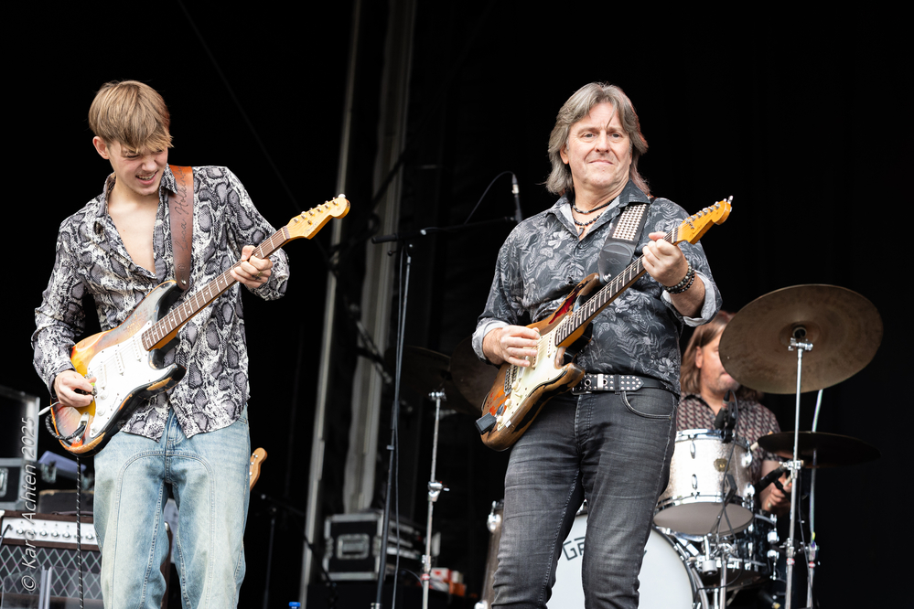 Luca Holkenborg, Frank Reemers, 
