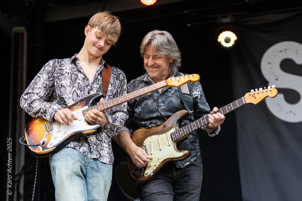 Luca Holkenborg, Frank Reemers, 
