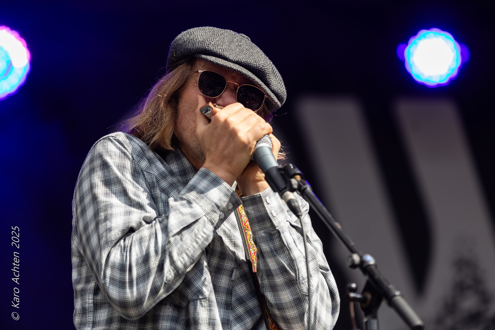 Jesse Redwing, 
