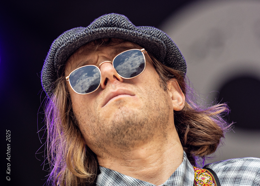 Jesse Redwing, 
