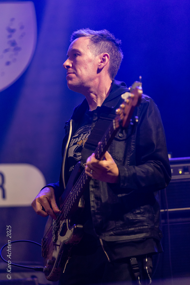 Robert Mercurio, 
