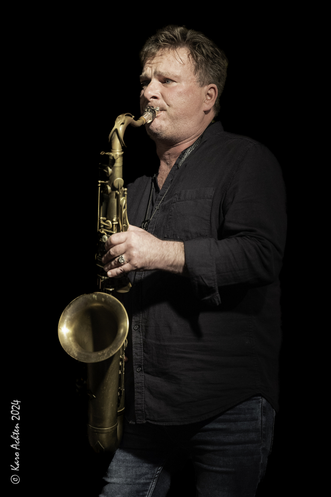 Tino Ludwig, 
