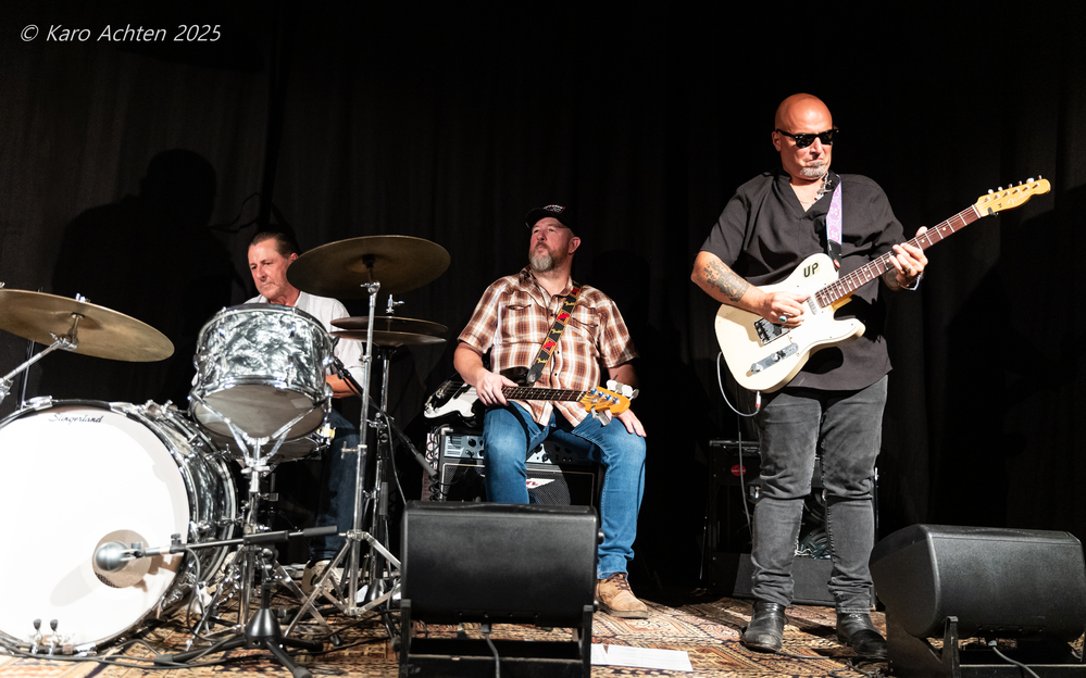 Nico Vanhove, Stefan Keltchermans, Umberto Porcato, 
