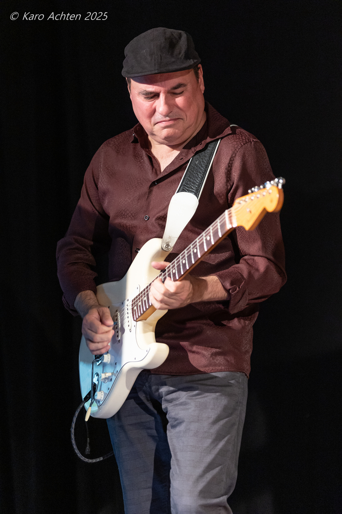 Enrico Crivellaro, 

